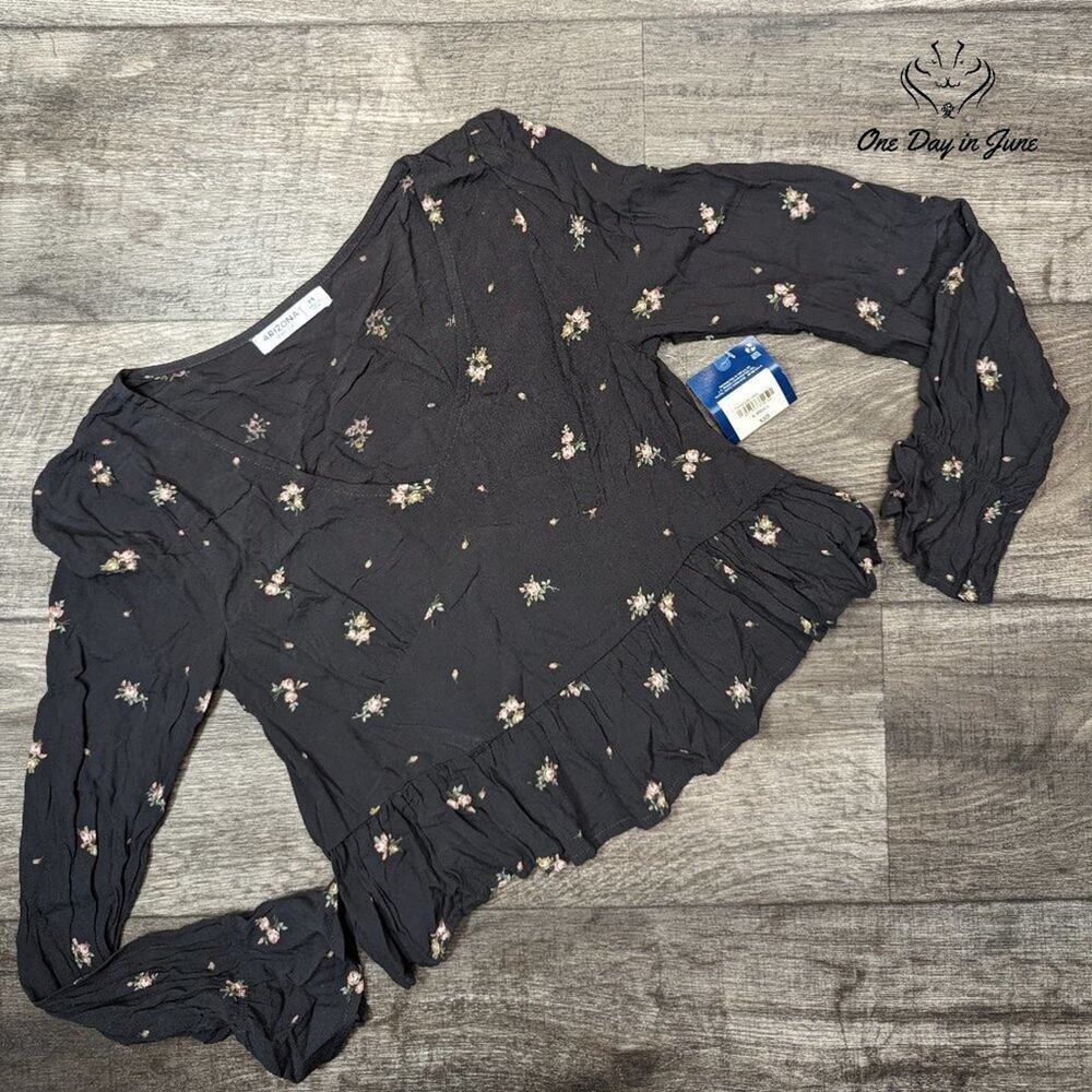 Arizona Jean Co. Juniors Boho Style Long Sleeve Top Size XS
